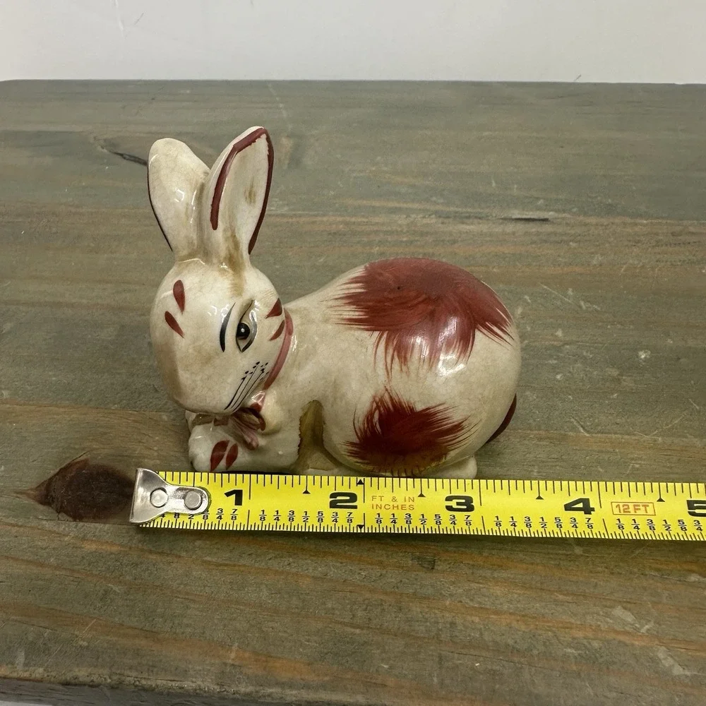 Staffordshire Style Bunny Rabbit Small Porcelain Figurine 4